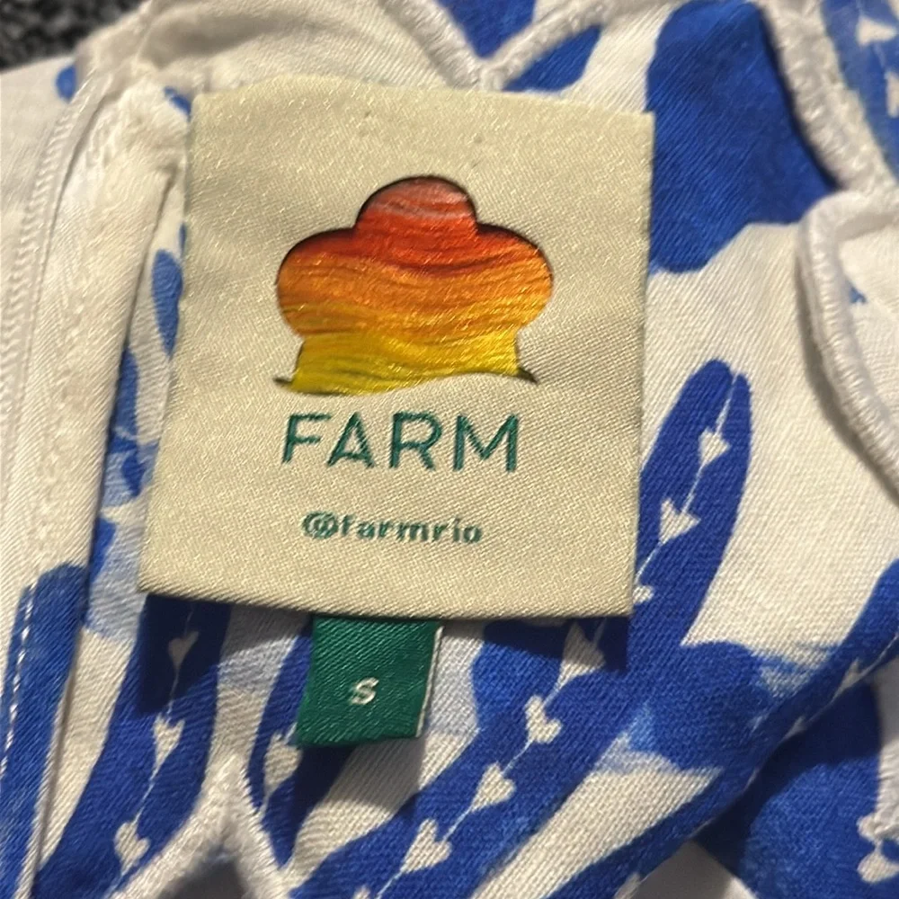 FARM @farmrio size small Chic Blue and White Floral Midi Dress - Picture 7 of 7